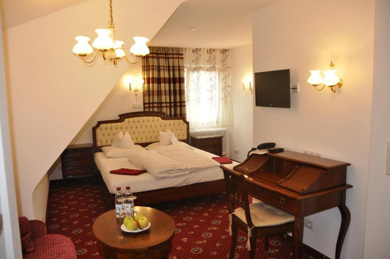 Hotel Restaurant Krehl'S Linde Stuttgart Luaran gambar