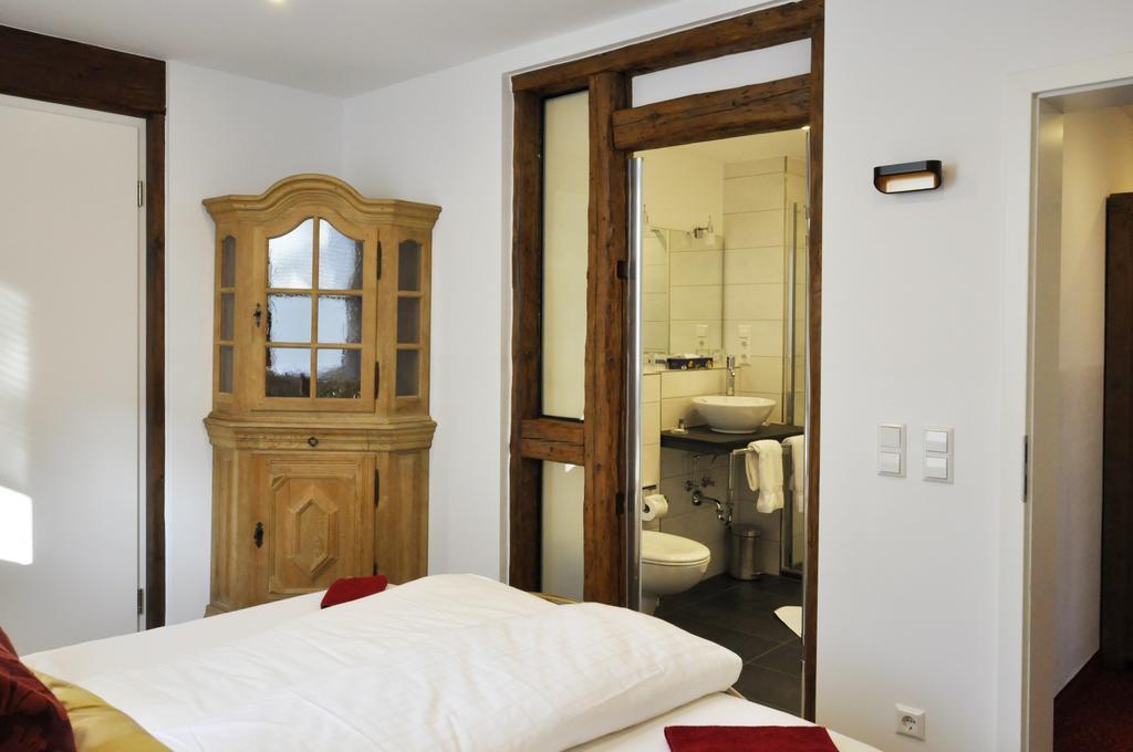 Hotel Restaurant Krehl'S Linde Stuttgart Luaran gambar